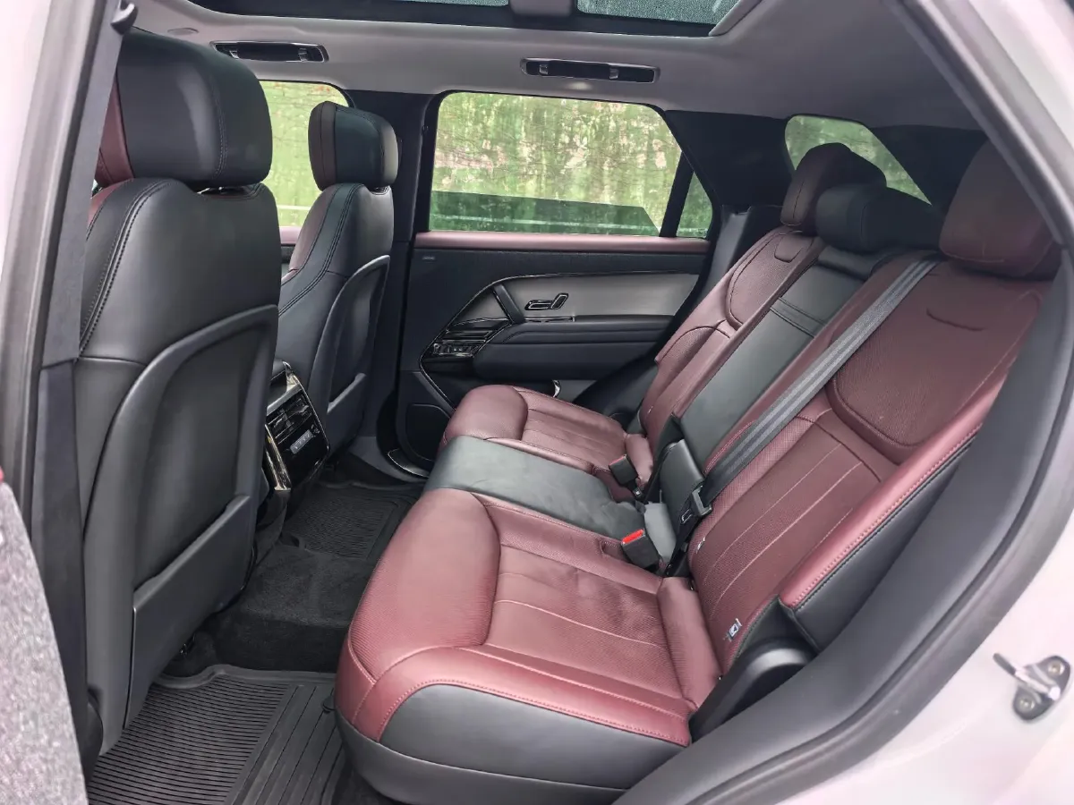 2024 Land Rover Range Rover Sport 3.0T 400HP L6 8AT,autocango,china used car exporter,china ev exporter,chinese used car exporter,chinese used ev exporter