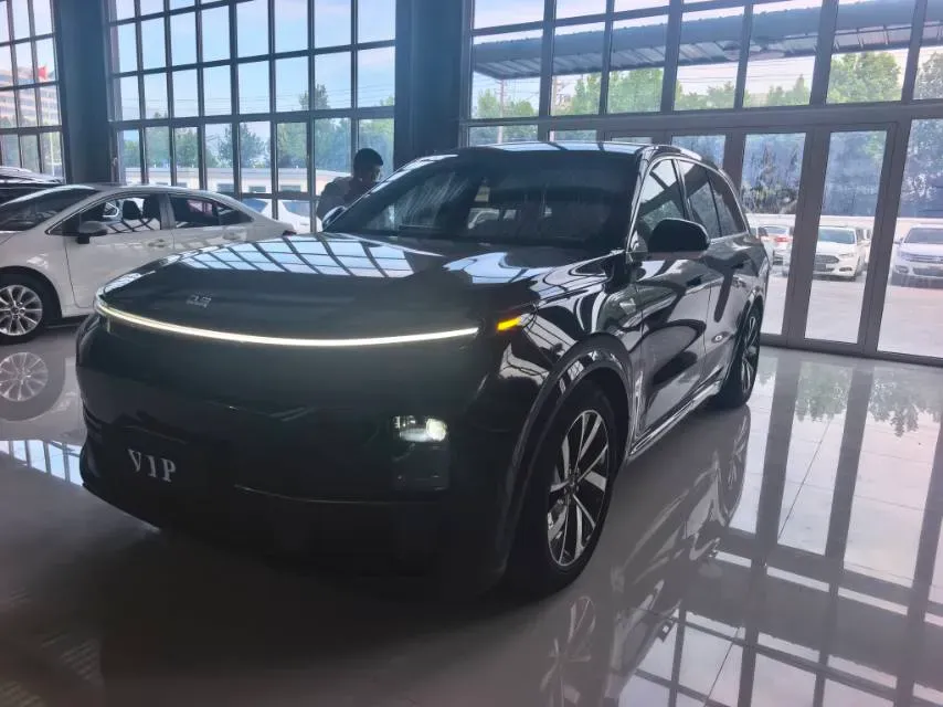 2023 Li L8 Range Extended 154HP REEV 40.9KWH,autocango,china used car exporter,china ev exporter,chinese used car exporter,chinese used ev exporter