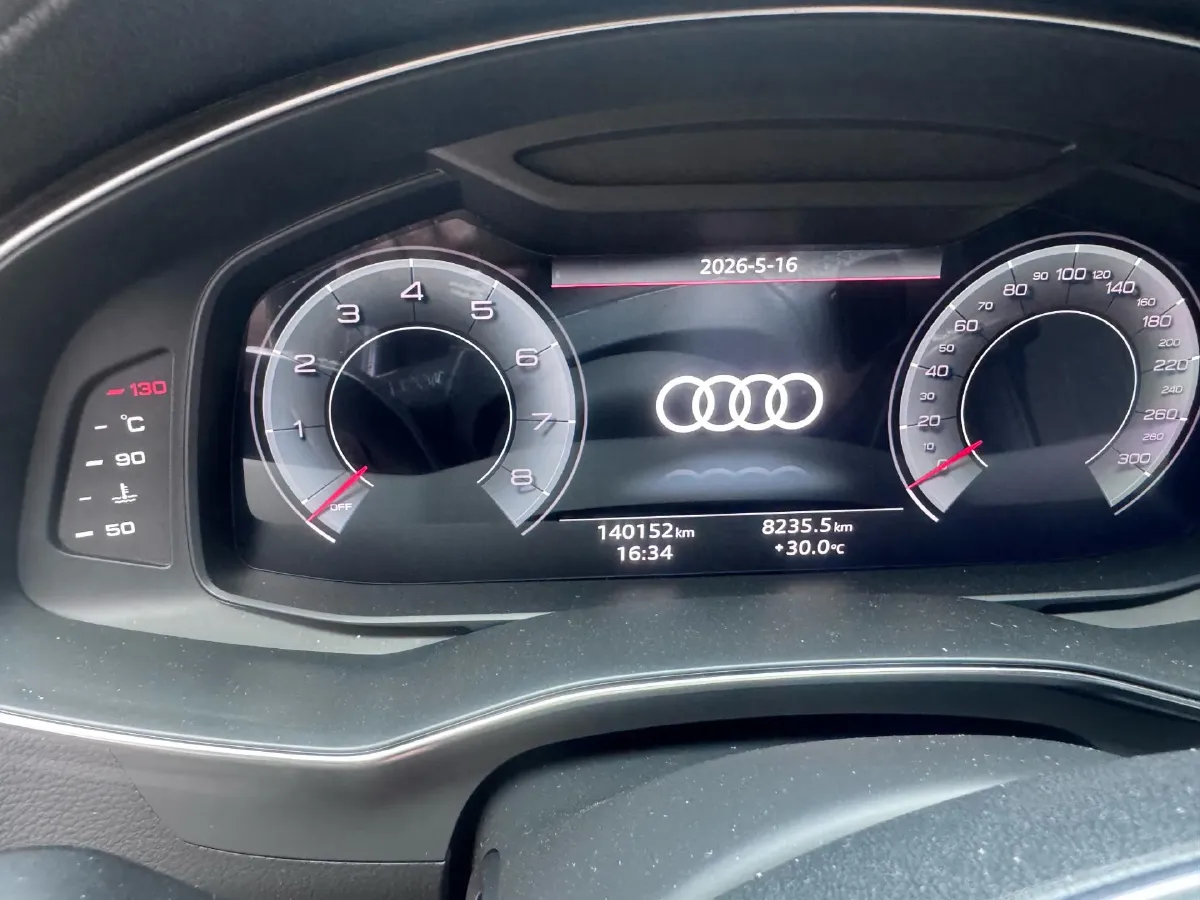 2021 Audi A6L 2.0T 190HP L4 7DCT,autocango,china used car exporter,china ev exporter,chinese used car exporter,chinese used ev exporter