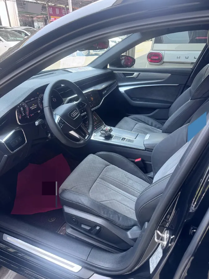 2021 Audi A6L 2.0T 190HP L4 7DCT,autocango,china used car exporter,china ev exporter,chinese used car exporter,chinese used ev exporter