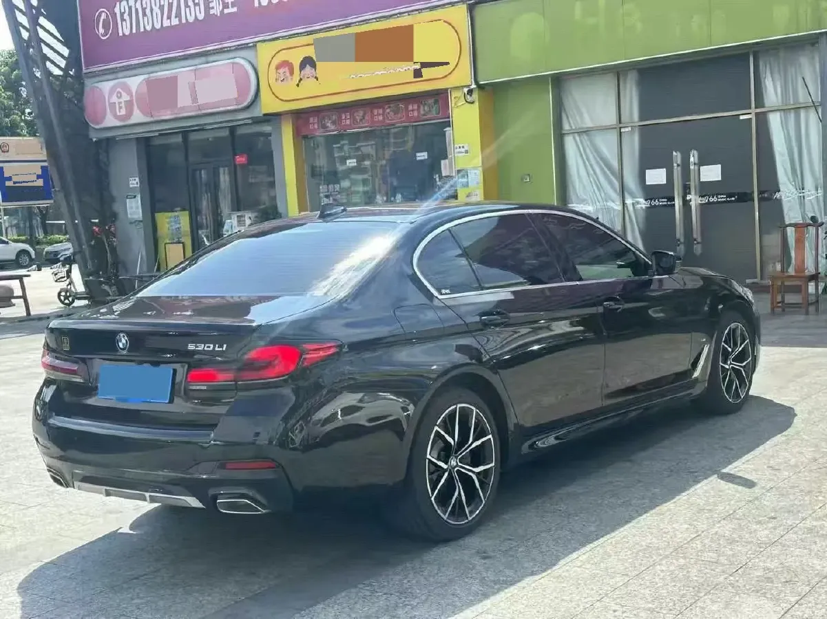 2023 BMW 5 Series 2.0T 245HP L4 8AT,autocango,china used car exporter,china ev exporter,chinese used car exporter,chinese used ev exporter