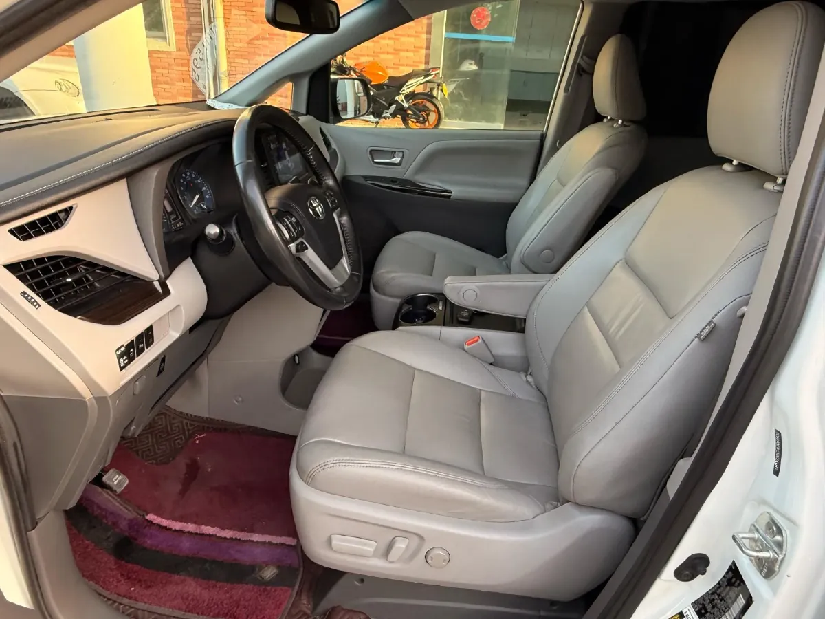 2019 Toyota Avalon 2.0L 178HP L4 CVT,autocango,china used car exporter,china ev exporter,chinese used car exporter,chinese used ev exporter