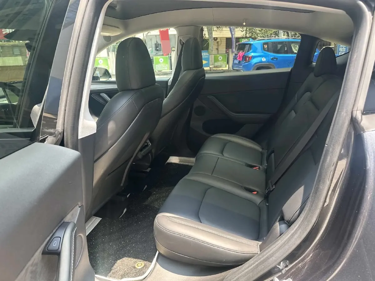 2024 Iveco OuSheng BEV 77.28KWH,autocango,china used car exporter,china ev exporter,chinese used car exporter,chinese used ev exporter