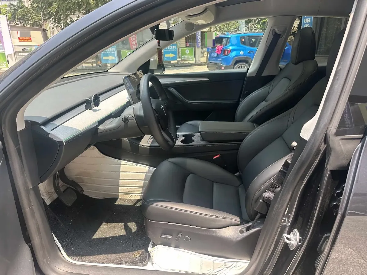 2024 Iveco OuSheng BEV 77.28KWH,autocango,china used car exporter,china ev exporter,chinese used car exporter,chinese used ev exporter