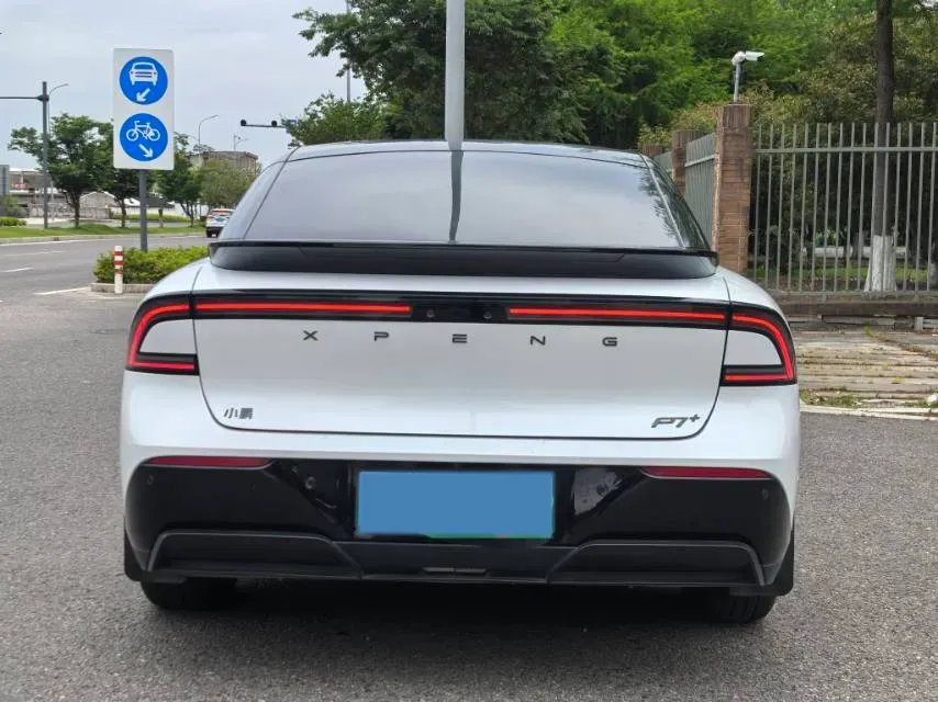 2024 Xpeng P7+ BEV 60.7KWH,autocango,china used car exporter,china ev exporter,chinese used car exporter,chinese used ev exporter