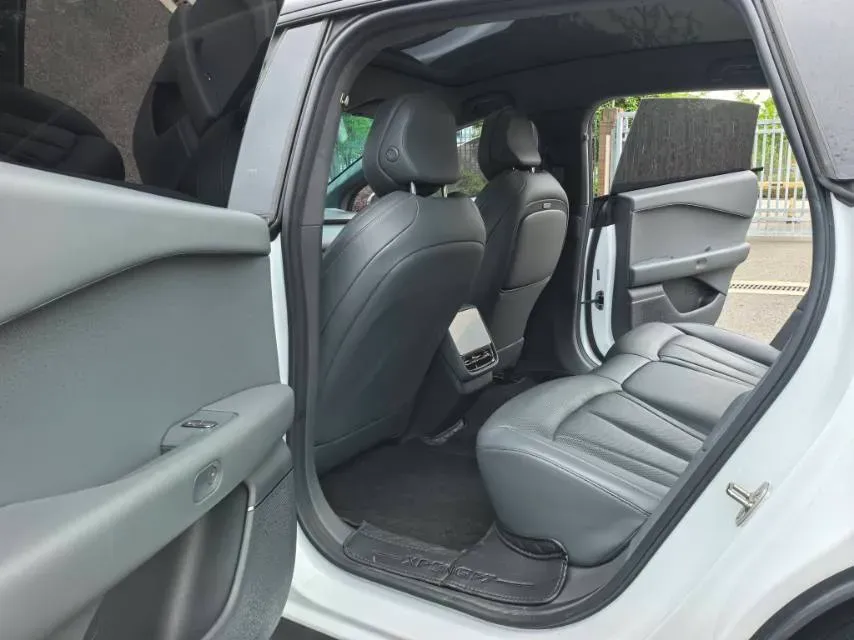 2024 Xpeng P7+ BEV 60.7KWH,autocango,china used car exporter,china ev exporter,chinese used car exporter,chinese used ev exporter
