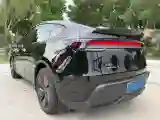 2025 Tesla Model Y BEV 62.5KWH