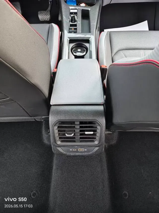 2023 Volkswagen Lamando 1.4T 150HP L4 7DCT,autocango,china used car exporter,china ev exporter,chinese used car exporter,chinese used ev exporter