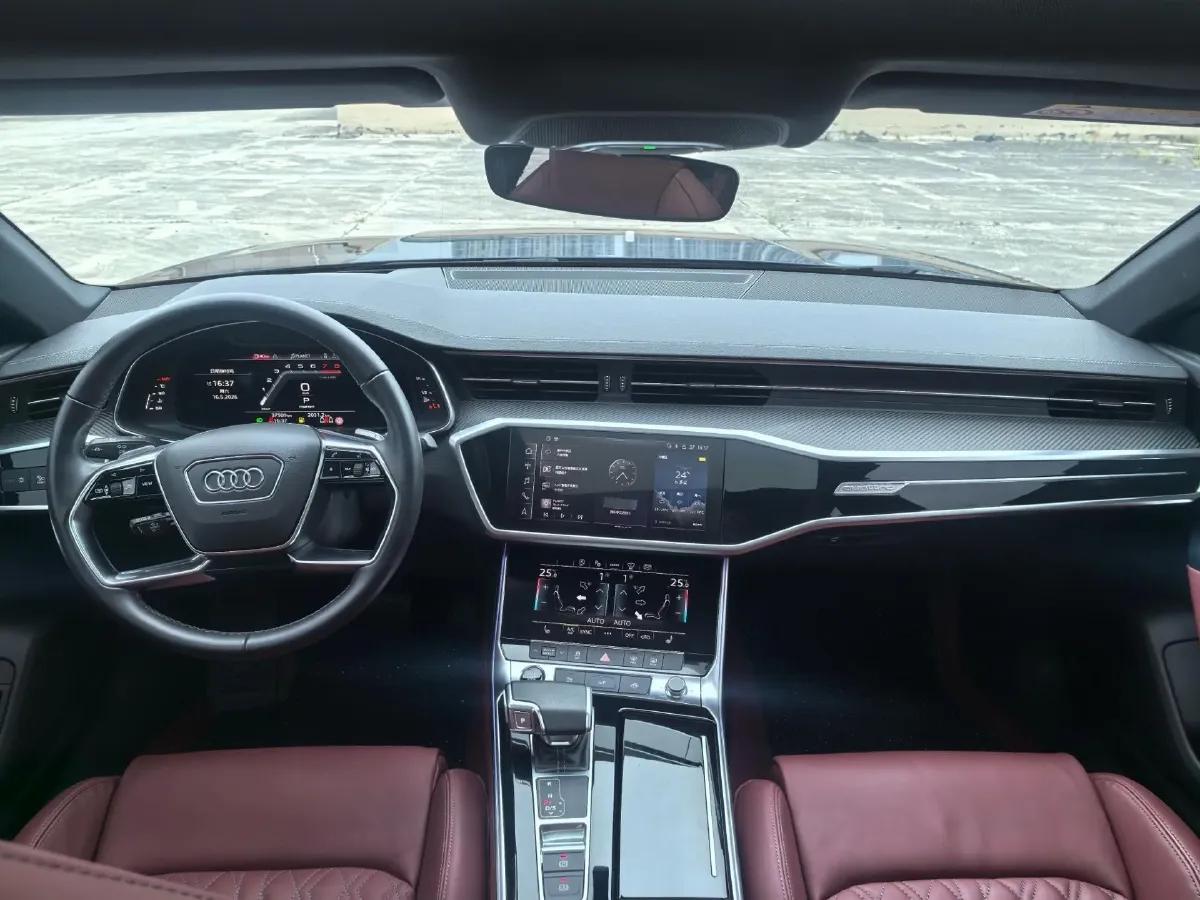 2024 Audi A7L 3.0T 340HP V6 7DCT,autocango,china used car exporter,china ev exporter,chinese used car exporter,chinese used ev exporter
