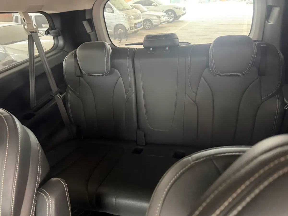 2023 MAXUS G20 2.0T 261HP L4 8AT,autocango,china used car exporter,china ev exporter,chinese used car exporter,chinese used ev exporter