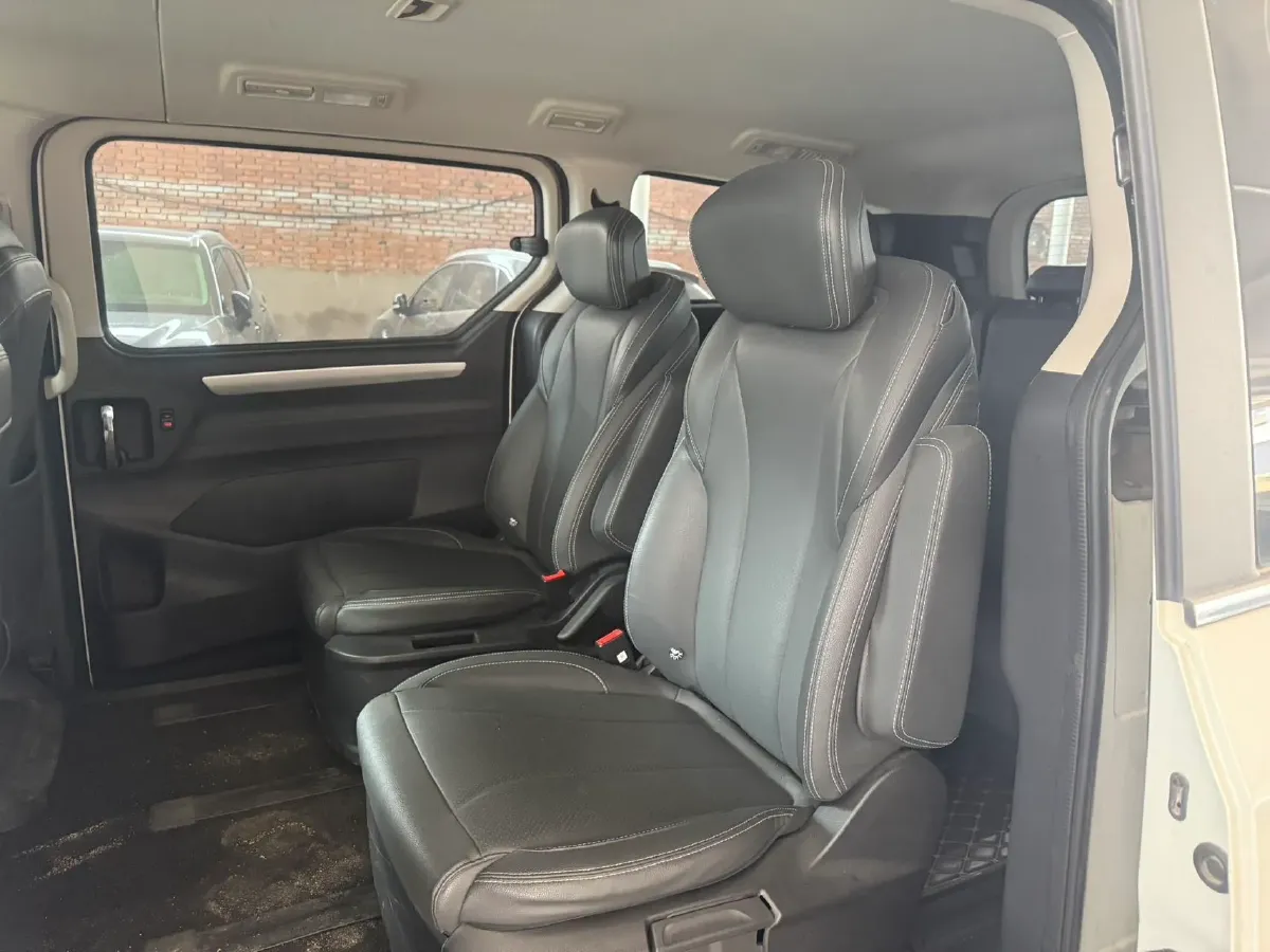 2023 MAXUS G20 2.0T 261HP L4 8AT,autocango,china used car exporter,china ev exporter,chinese used car exporter,chinese used ev exporter