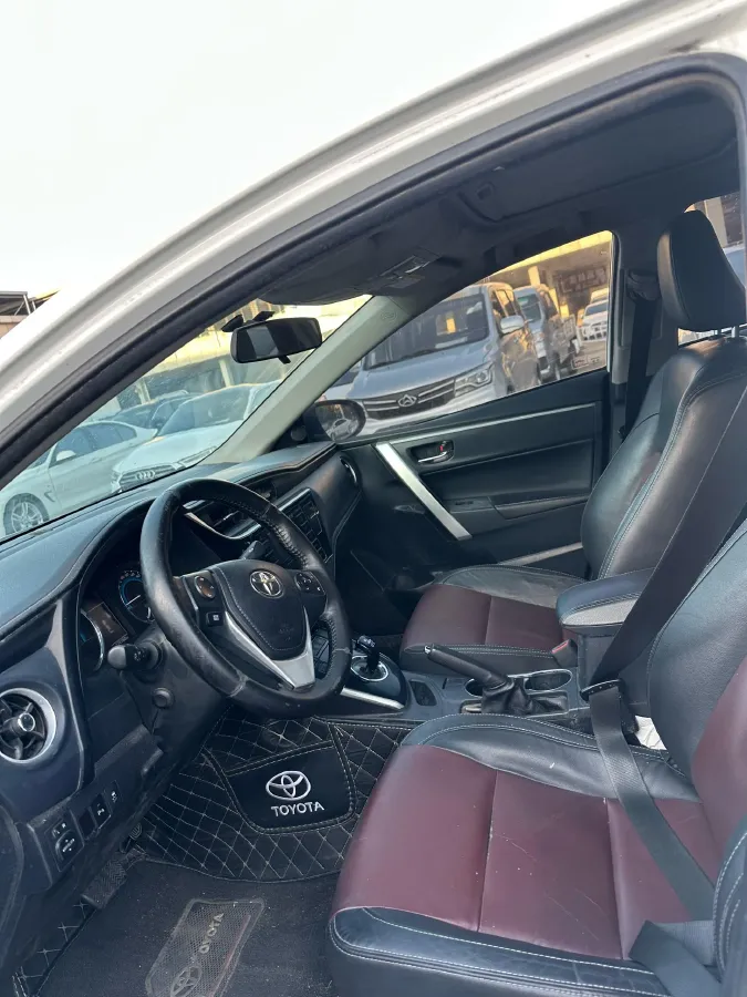 2017 Ford Focus 1.5T 181HP L4 6AT,autocango,china used car exporter,china ev exporter,chinese used car exporter,chinese used ev exporter