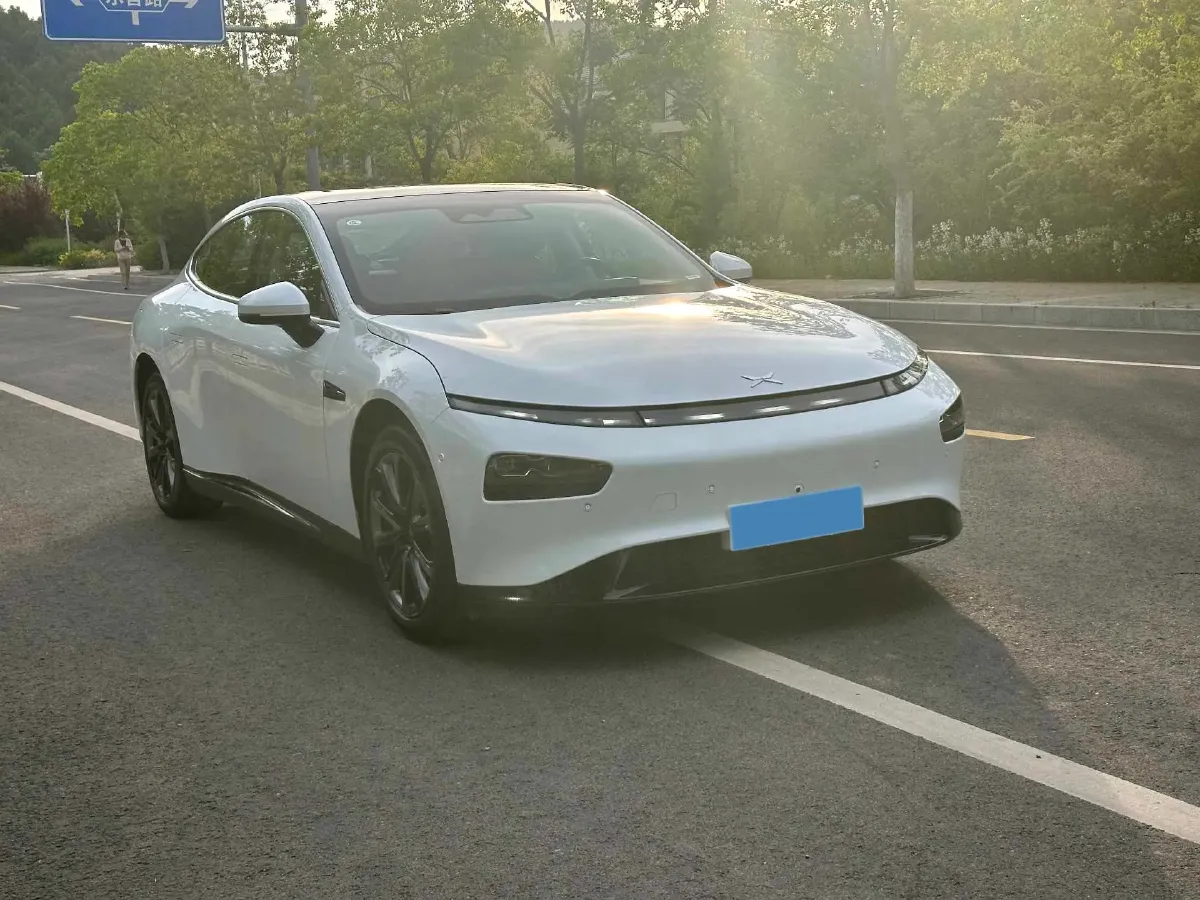 2020 DS 7 1.6T 215HP L4 8AT,autocango,china used car exporter,china ev exporter,chinese used car exporter,chinese used ev exporter