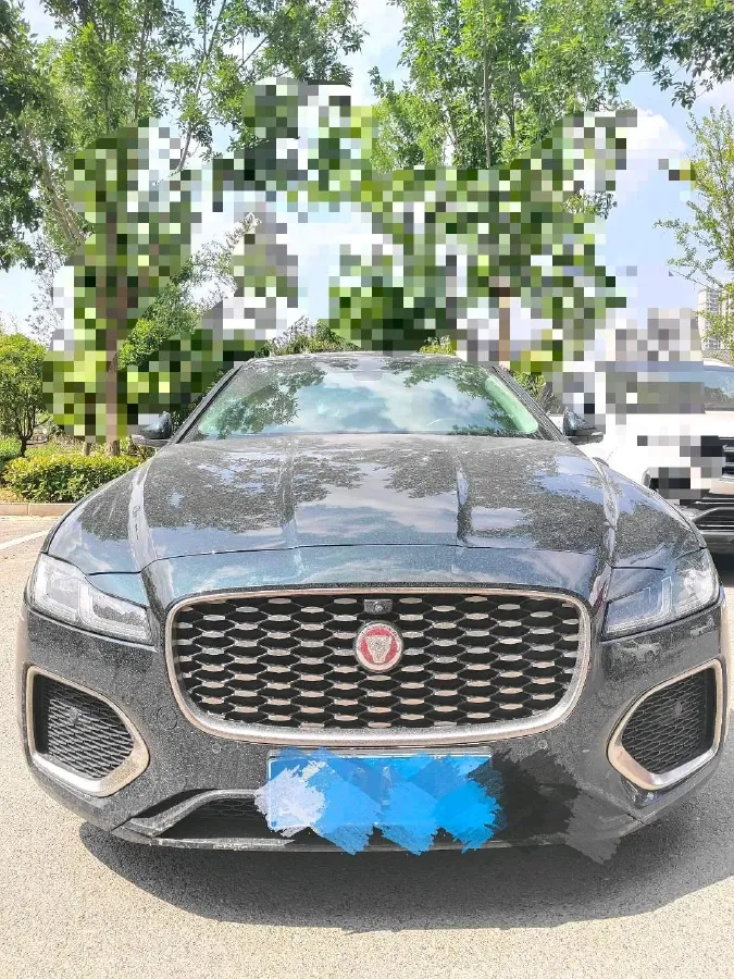 2023 Jaguar XFL 2.0T 200HP L4 8AT,autocango,china used car exporter,china ev exporter,chinese used car exporter,chinese used ev exporter