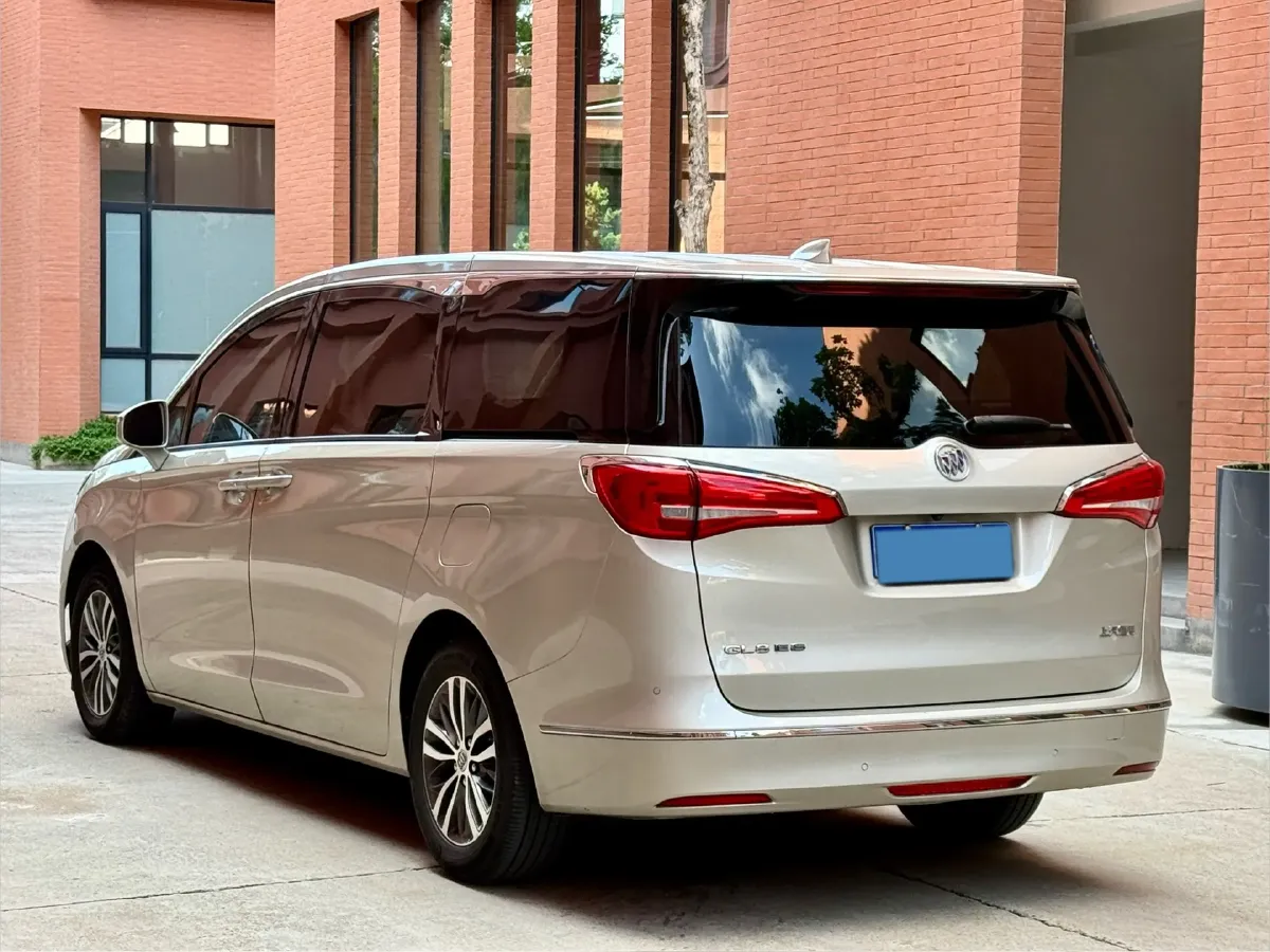 2018 Buick GL8 2.0T 260HP L4 6AT,autocango,china used car exporter,china ev exporter,chinese used car exporter,chinese used ev exporter