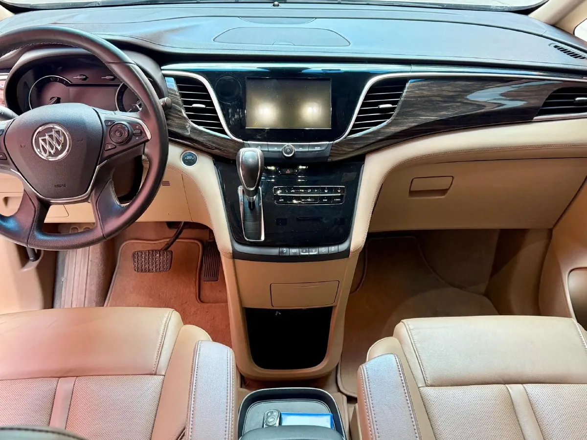 2018 Buick GL8 2.0T 260HP L4 6AT,autocango,china used car exporter,china ev exporter,chinese used car exporter,chinese used ev exporter