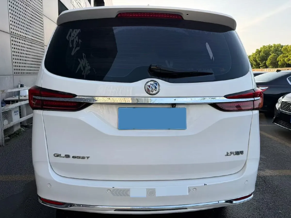 2021 Buick GL8 2.0T 237HP L4 9AT,autocango,china used car exporter,china ev exporter,chinese used car exporter,chinese used ev exporter