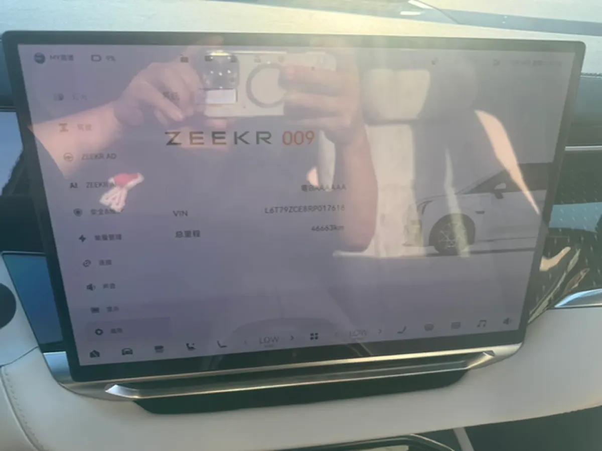 2024 Zeekr 009 BEV 108KWH,autocango,china used car exporter,china ev exporter,chinese used car exporter,chinese used ev exporter