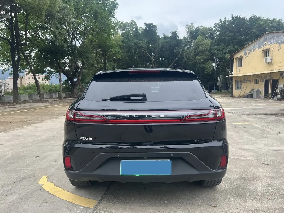 2021 SERES SF5 Range Extended 112HP REEV 35KWH,autocango,china used car exporter,china ev exporter,chinese used car exporter,chinese used ev exporter