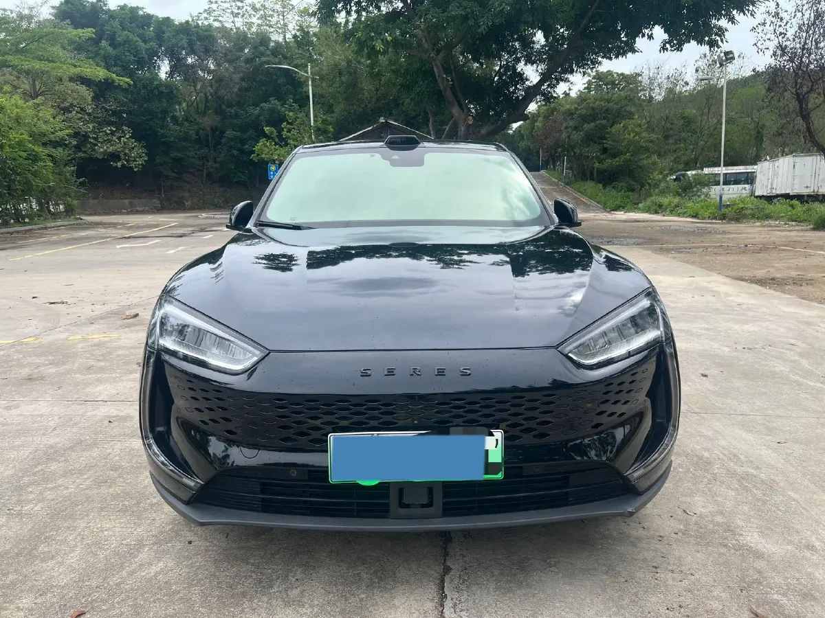2021 SERES SF5 Range Extended 112HP REEV 35KWH,autocango,china used car exporter,china ev exporter,chinese used car exporter,chinese used ev exporter