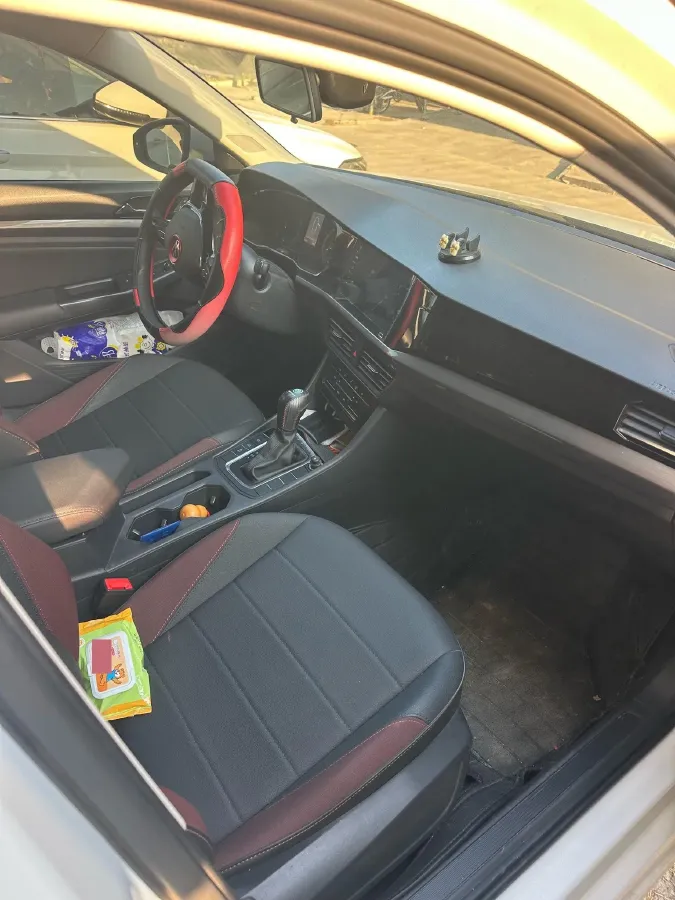 2021 Volkswagen Bora 1.5L 113HP L4 6AT,autocango,china used car exporter,china ev exporter,chinese used car exporter,chinese used ev exporter
