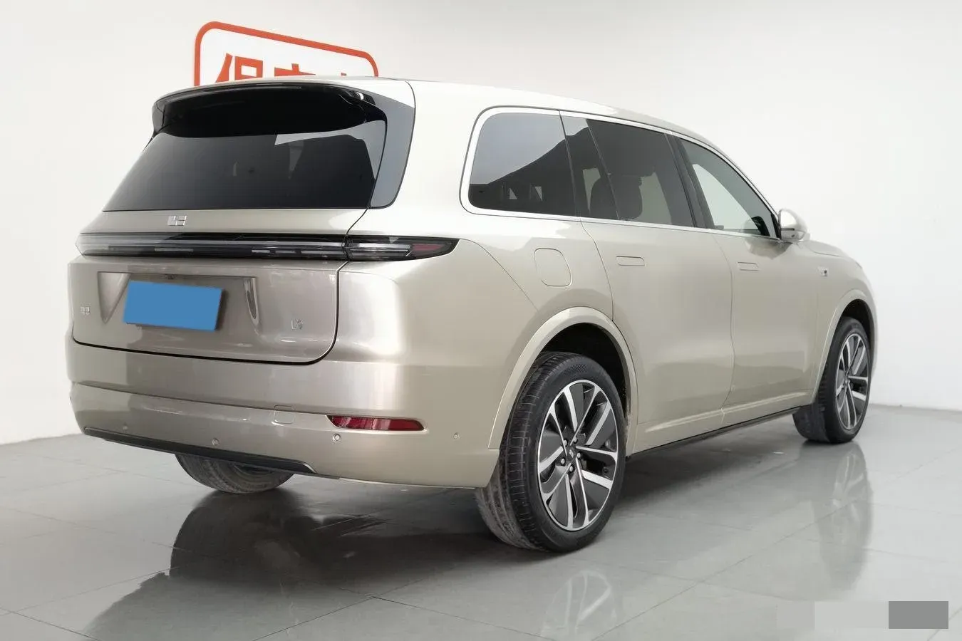 2022 Li L9 Range Extended 154HP REEV 42.6KWH,autocango,china used car exporter,china ev exporter,chinese used car exporter,chinese used ev exporter