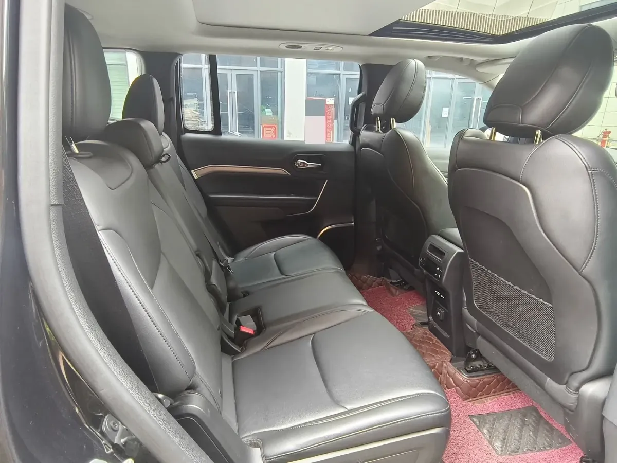 2020 Jeep Grand Commander 2.0T 234HP L4 9AT,autocango,china used car exporter,china ev exporter,chinese used car exporter,chinese used ev exporter