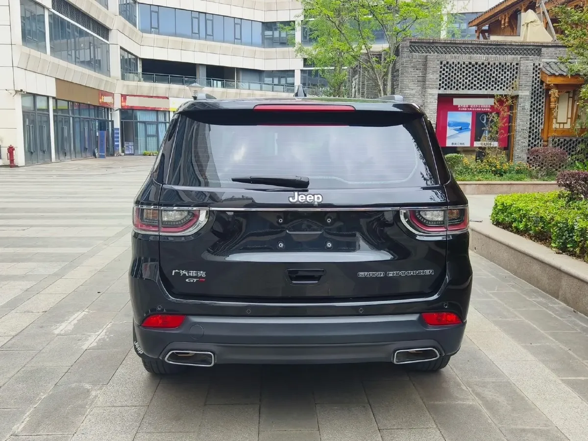 2020 Jeep Grand Commander 2.0T 234HP L4 9AT,autocango,china used car exporter,china ev exporter,chinese used car exporter,chinese used ev exporter