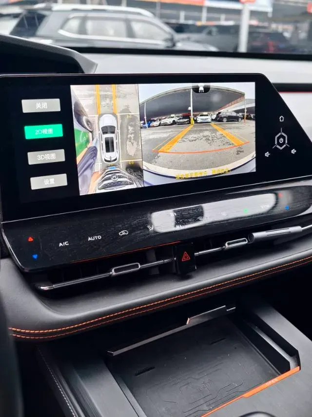 2021 ChangAn UNI-K 2.0T 233HP L4 8AT,autocango,china used car exporter,china ev exporter,chinese used car exporter,chinese used ev exporter