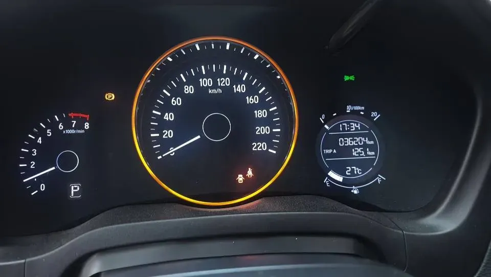 2022 Honda Vezel 1.5L 131HP L4 CVT,autocango,china used car exporter,china ev exporter,chinese used car exporter,chinese used ev exporter