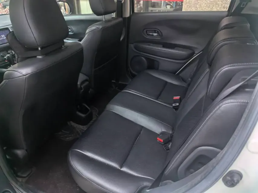 2022 Honda Vezel 1.5L 131HP L4 CVT,autocango,china used car exporter,china ev exporter,chinese used car exporter,chinese used ev exporter