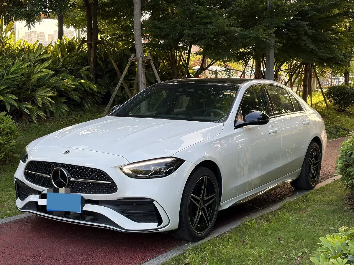 2025 Mercedes-Benz C Class 1.5T 204HP L4 9AT,autocango,china used car exporter,china ev exporter,chinese used car exporter,chinese used ev exporter