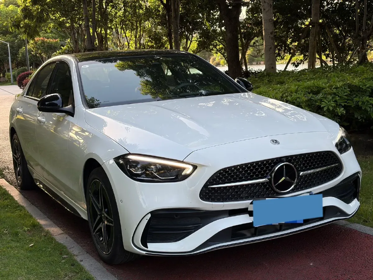 2025 Mercedes-Benz C Class 1.5T 204HP L4 9AT,autocango,china used car exporter,china ev exporter,chinese used car exporter,chinese used ev exporter
