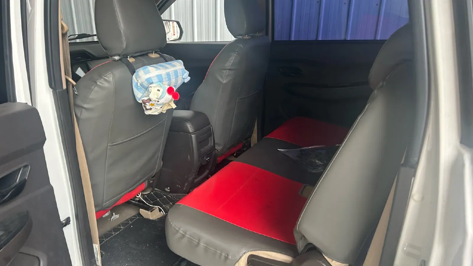 2021 WuLing HongGuang Plus 1.5L 99HP L4 6MT,autocango,china used car exporter,china ev exporter,chinese used car exporter,chinese used ev exporter