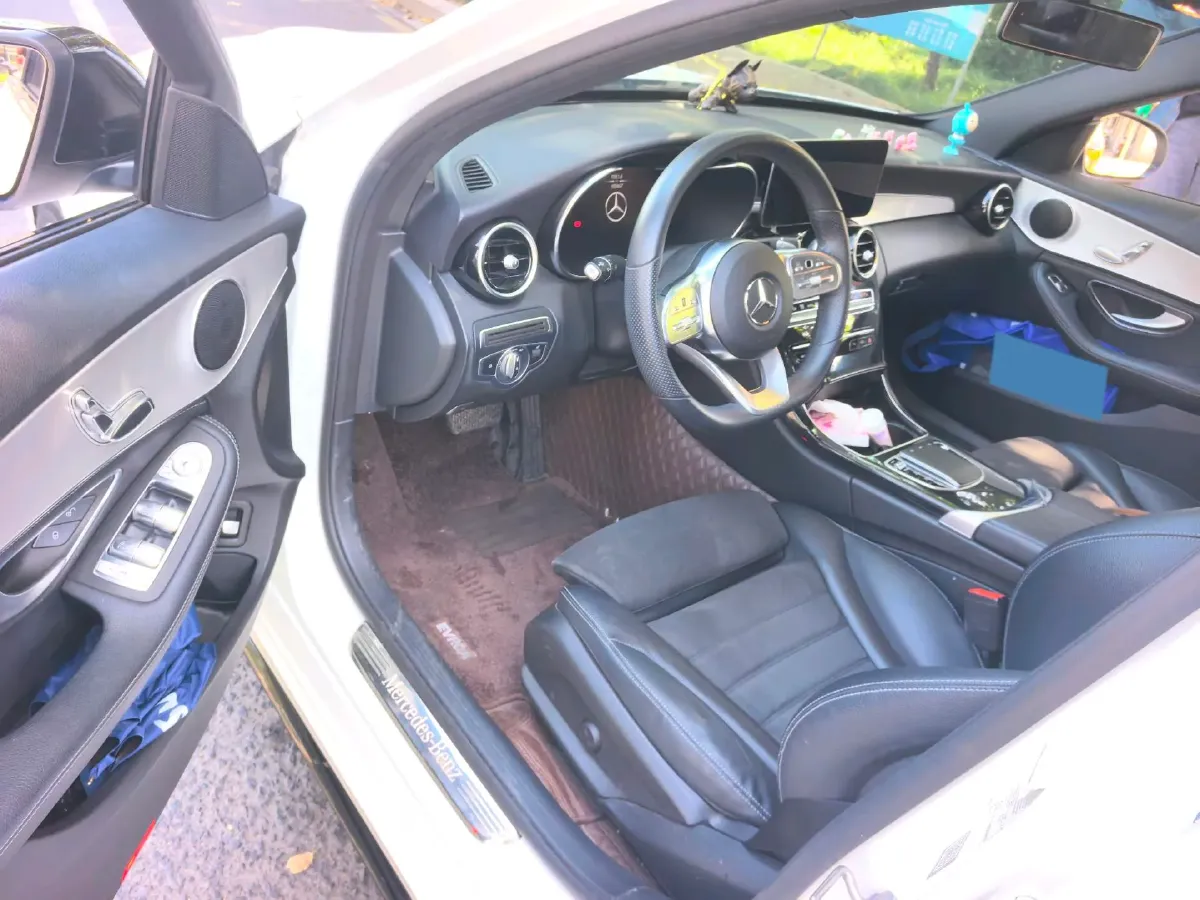 2020 Mercedes-Benz C Class 1.5T 184HP L4 9AT,autocango,china used car exporter,china ev exporter,chinese used car exporter,chinese used ev exporter
