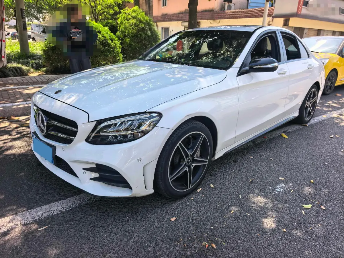 2020 Mercedes-Benz C Class 1.5T 184HP L4 9AT,autocango,china used car exporter,china ev exporter,chinese used car exporter,chinese used ev exporter