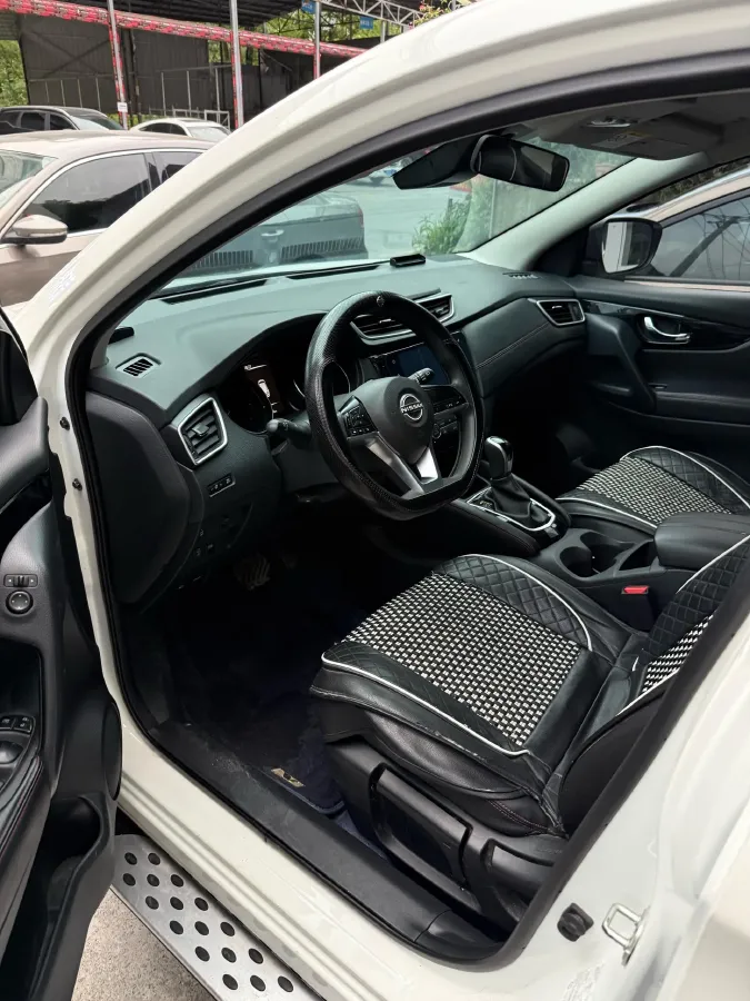 2023 Nissan Qashqai 2.0L 151HP L4 CVT,autocango,china used car exporter,china ev exporter,chinese used car exporter,chinese used ev exporter