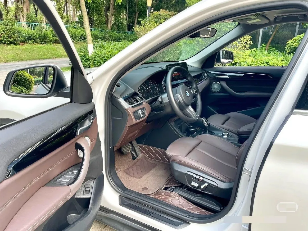 2023 BMW X1 1.5T 156HP L3 7DCT,autocango,china used car exporter,china ev exporter,chinese used car exporter,chinese used ev exporter