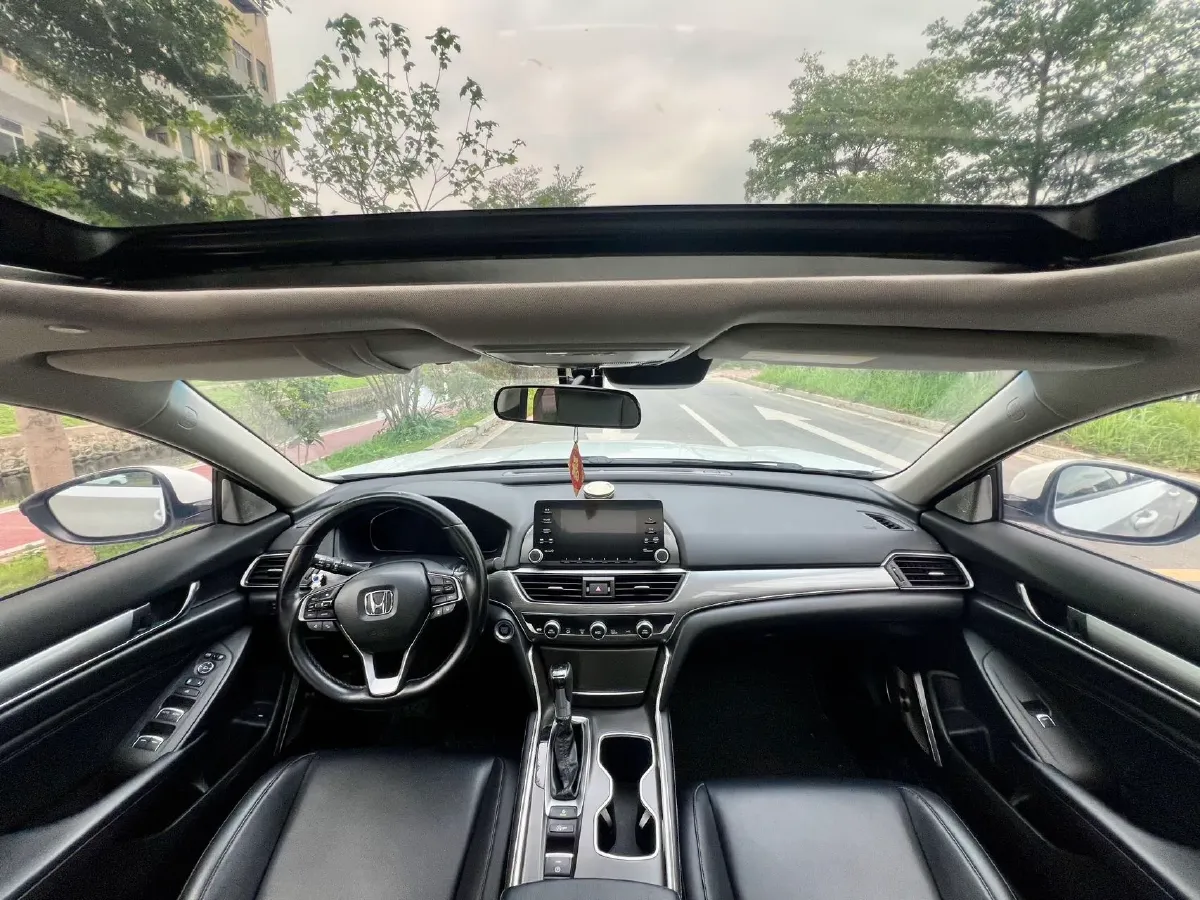 2018 Honda Accord 1.5T 194HP L4 CVT,autocango,china used car exporter,china ev exporter,chinese used car exporter,chinese used ev exporter