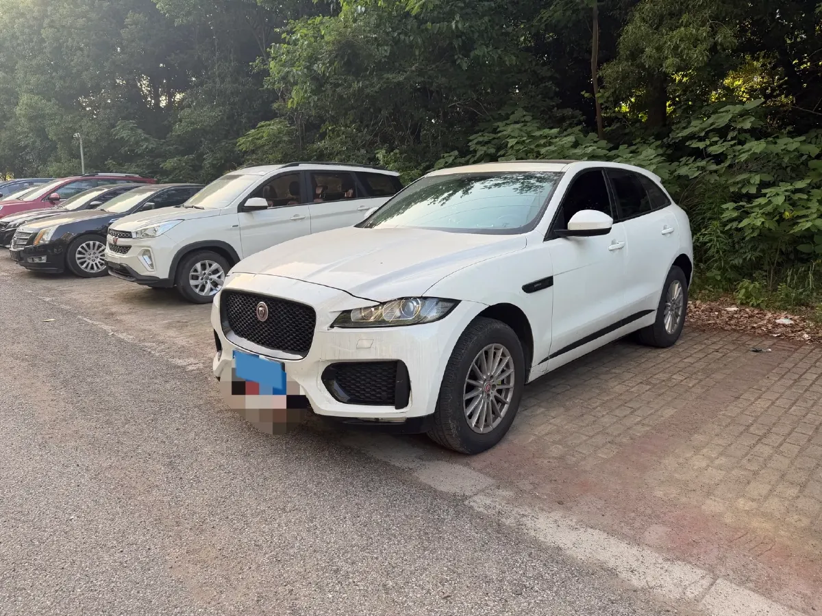 2018 Jaguar F-PACE 2.0T 250HP L4 8AT,autocango,china used car exporter,china ev exporter,chinese used car exporter,chinese used ev exporter