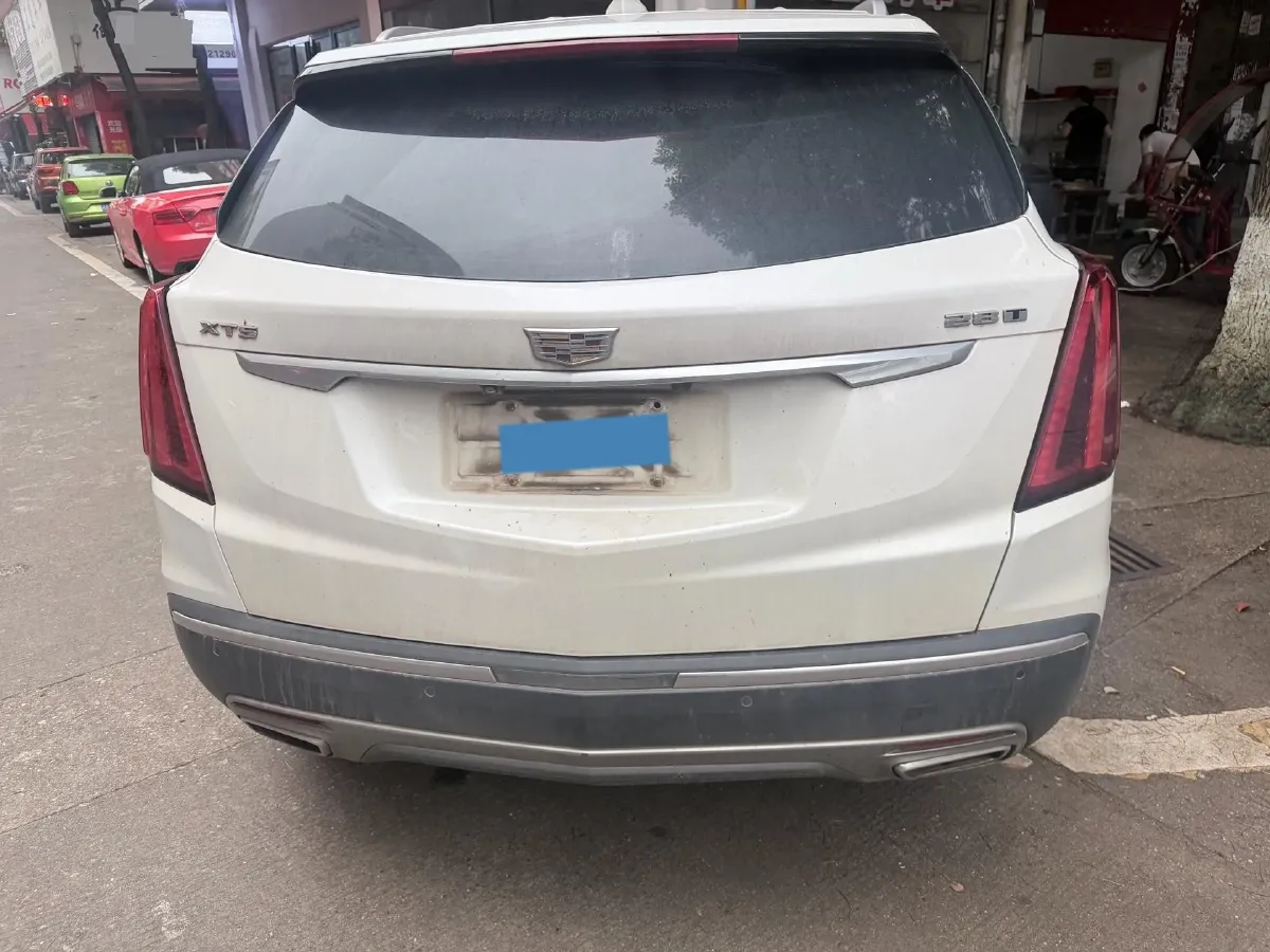 2020 Cadillac XT5 2.0T 237HP L4 9AT,autocango,china used car exporter,china ev exporter,chinese used car exporter,chinese used ev exporter