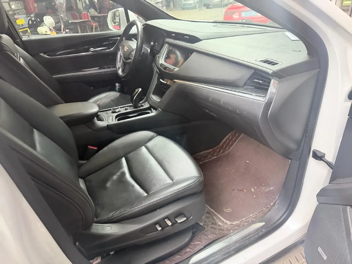 2020 Cadillac XT5 2.0T 237HP L4 9AT,autocango,china used car exporter,china ev exporter,chinese used car exporter,chinese used ev exporter