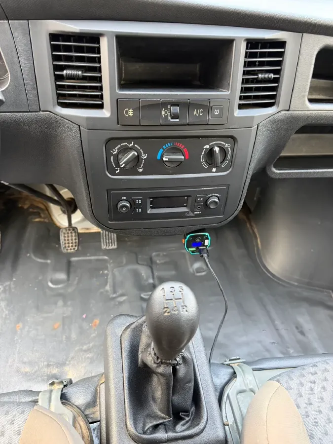 2020 WuLing ZhiGuang 1.2L 76HP L4 5MT,autocango,china used car exporter,china ev exporter,chinese used car exporter,chinese used ev exporter