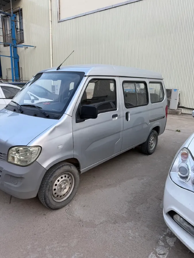 2020 WuLing ZhiGuang 1.2L 76HP L4 5MT,autocango,china used car exporter,china ev exporter,chinese used car exporter,chinese used ev exporter