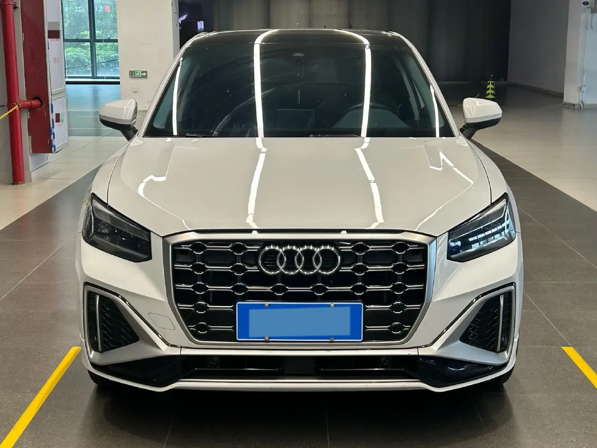2022 Audi Q2L 1.4T 150HP L4 7DCT,autocango,china used car exporter,china ev exporter,chinese used car exporter,chinese used ev exporter