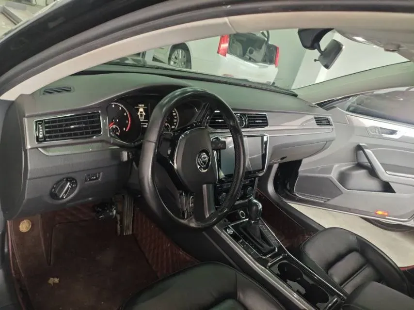 2017 Volkswagen Passat 1.8T 180HP L4 7DCT,autocango,china used car exporter,china ev exporter,chinese used car exporter,chinese used ev exporter