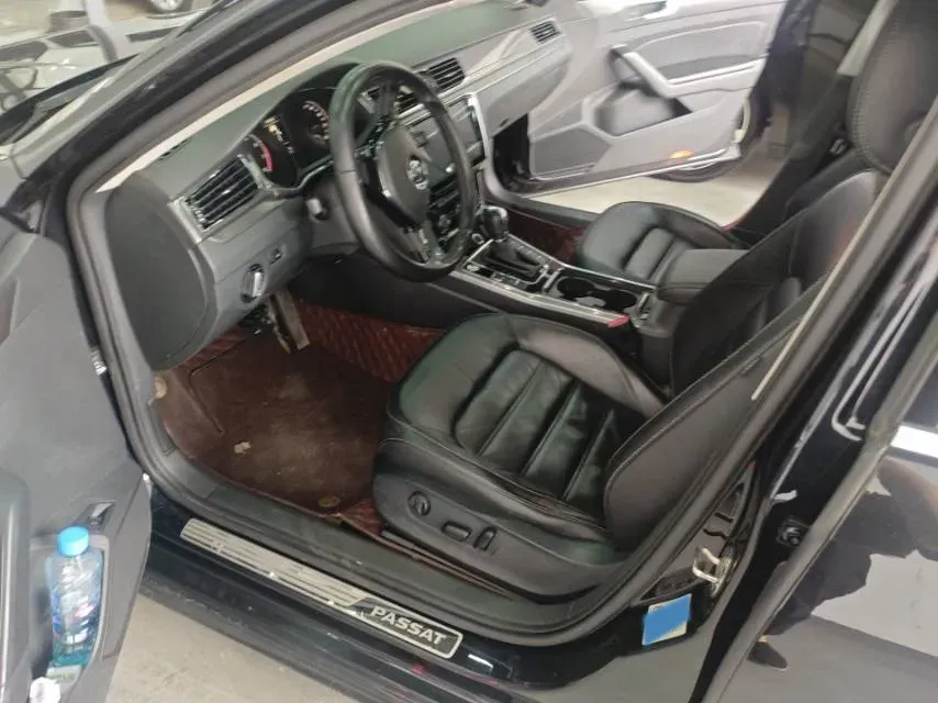 2017 Volkswagen Passat 1.8T 180HP L4 7DCT,autocango,china used car exporter,china ev exporter,chinese used car exporter,chinese used ev exporter