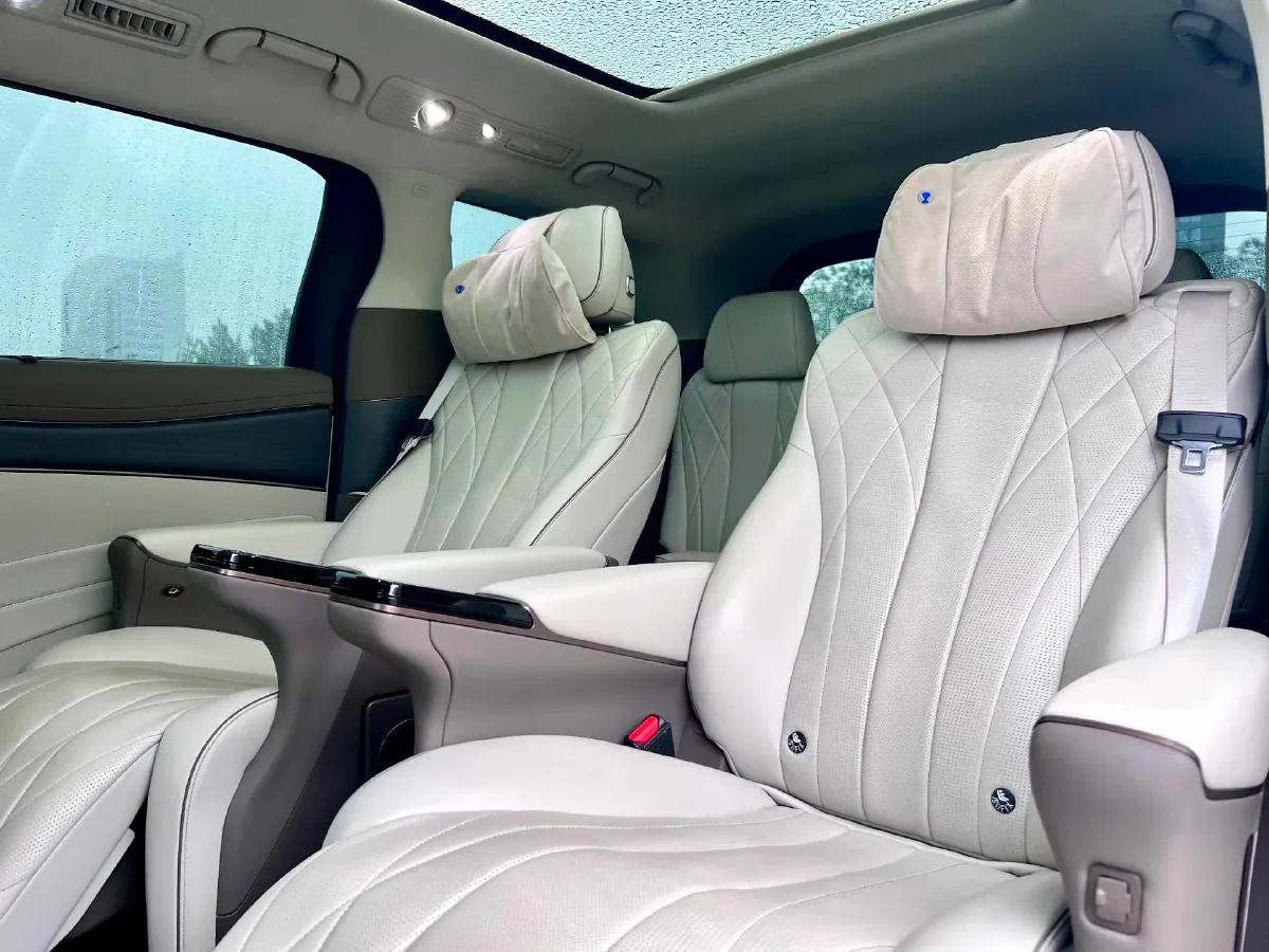2022 Honda Odyssey 2.0L 146HP L4 E-CVT Hybrid,autocango,china used car exporter,china ev exporter,chinese used car exporter,chinese used ev exporter
