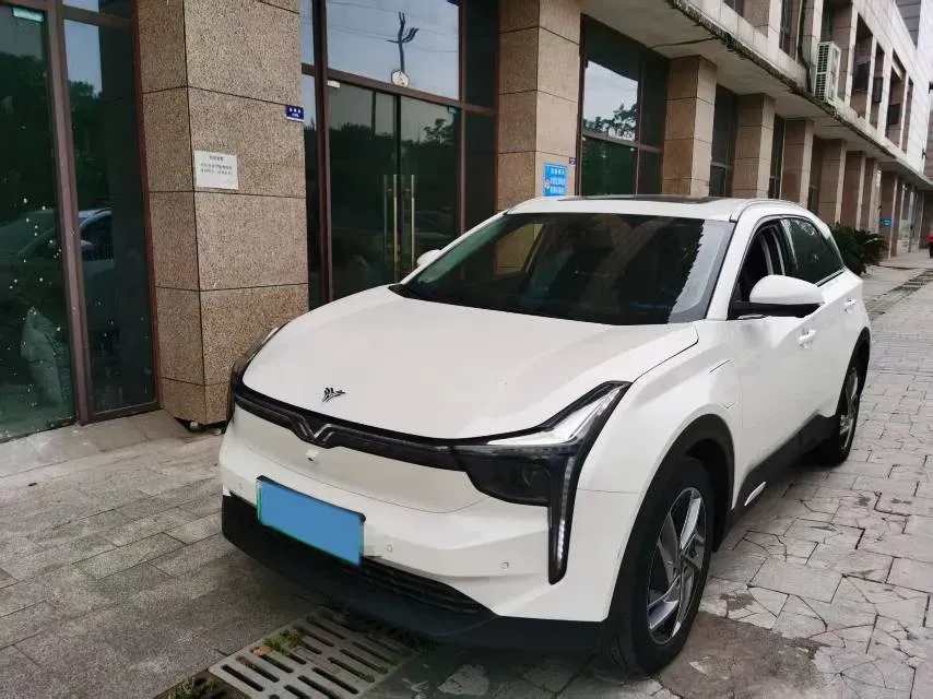 2021 GAC Trumpchi M6 1.5T 169HP L4 7DCT,autocango,china used car exporter,china ev exporter,chinese used car exporter,chinese used ev exporter