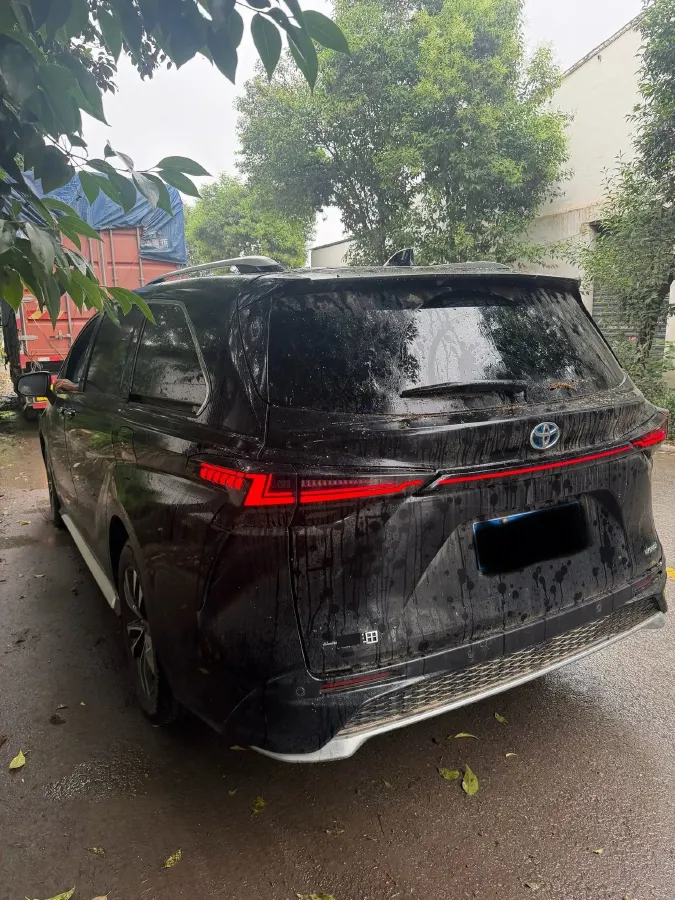 2023 Toyota Granvia 2.5L 189HP L4 E-CVT Hybrid,autocango,china used car exporter,china ev exporter,chinese used car exporter,chinese used ev exporter